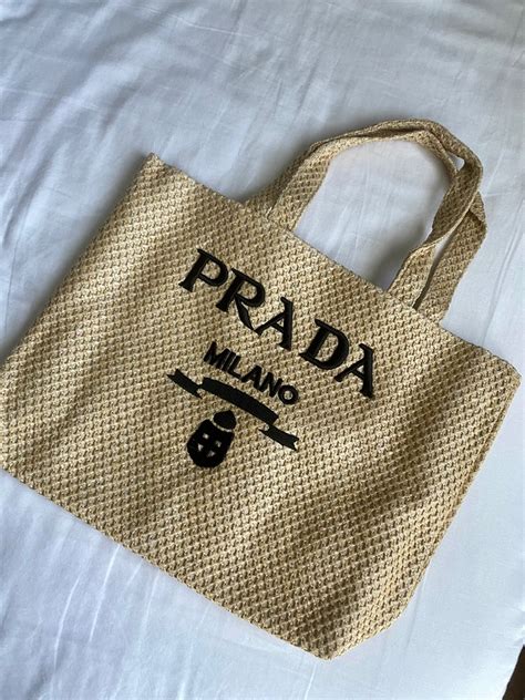 prada tote beach